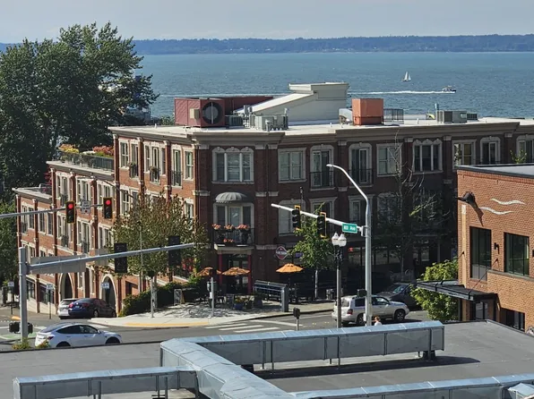 1304 Harris Ave #309, Bellingham, WA 98225