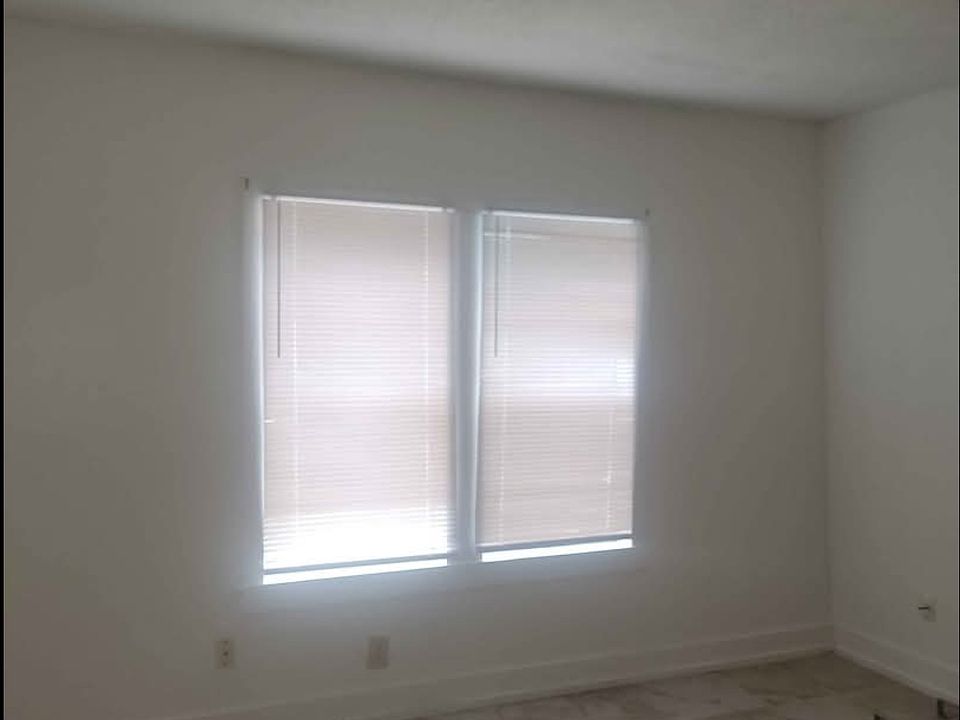 1st image of 1242 Capital Ave