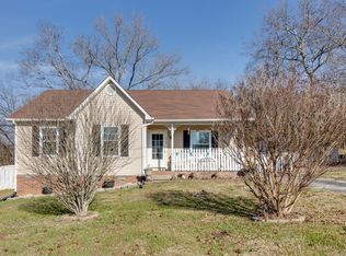 215 Avra Ct, Columbia, TN 38401