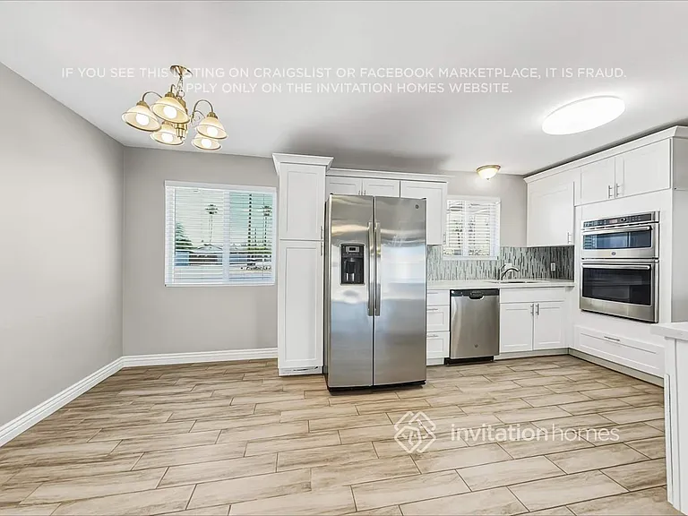 1810 E Palmcroft Dr — Photo 6