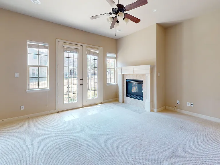6753 Cabrillo — Photo 4