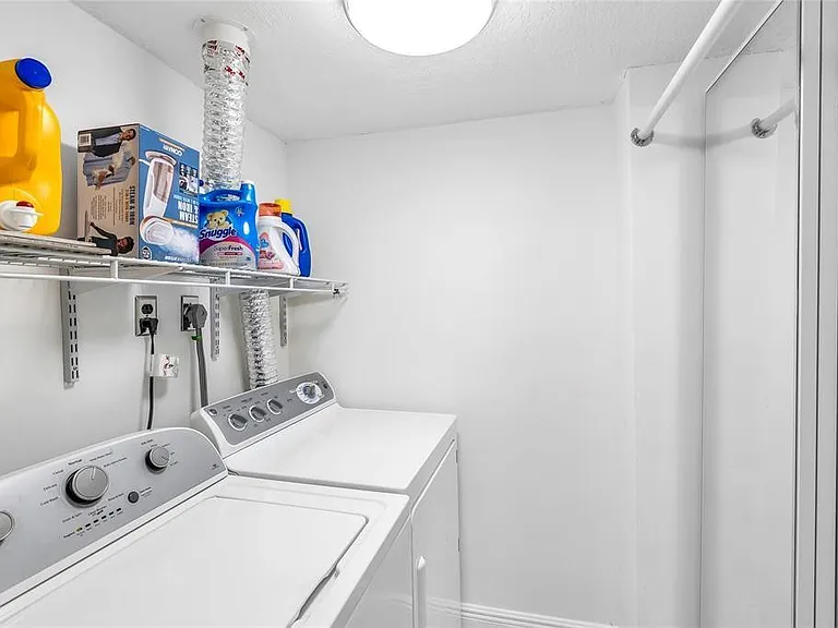 3150 NE 48th Ct #204 — Photo 20