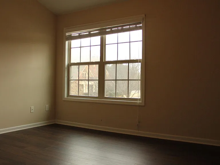 4709 Jordan Xing — Photo 11