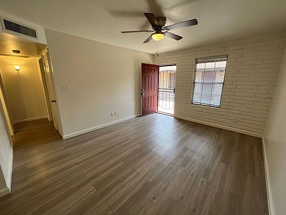 4th image of 316-330 S Hardy Dr #320-101