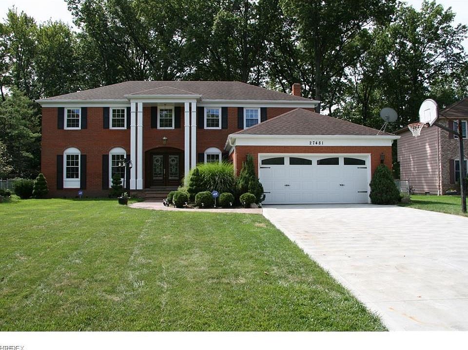 1st image of 27481 Pineview Dr