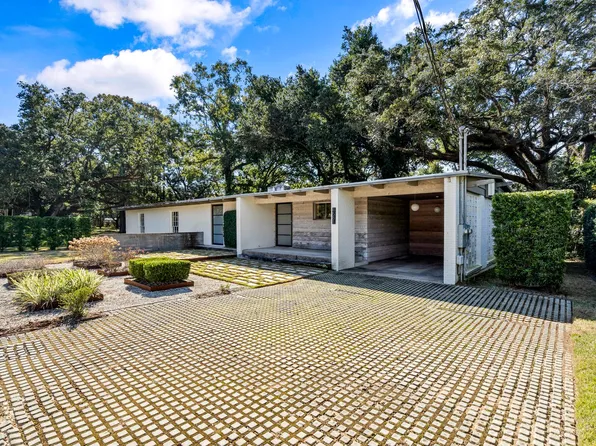 4581 Hawthorne Pl, Mobile, AL 36608