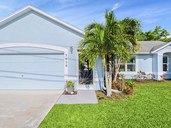 2nd image of 2456 SE Charleston Drive