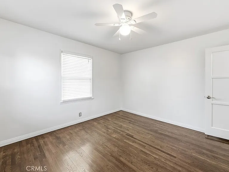 1415 E Walnut Ave — Photo 14