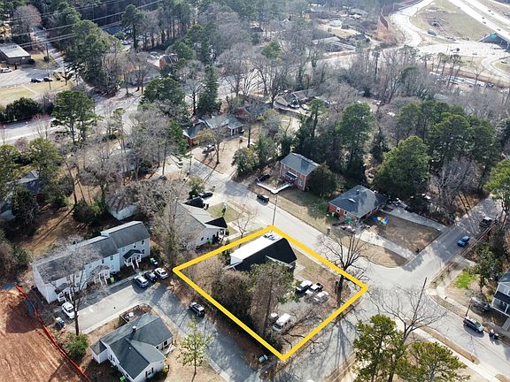 3rd image of 4111 Reavis Rd