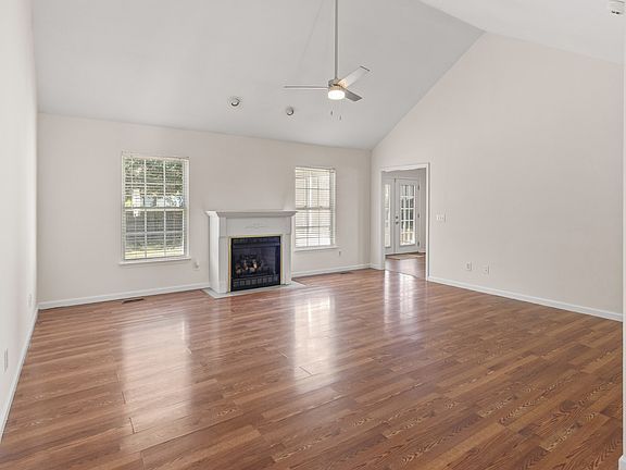 4th image of 168 Misty Meadows Cir SE