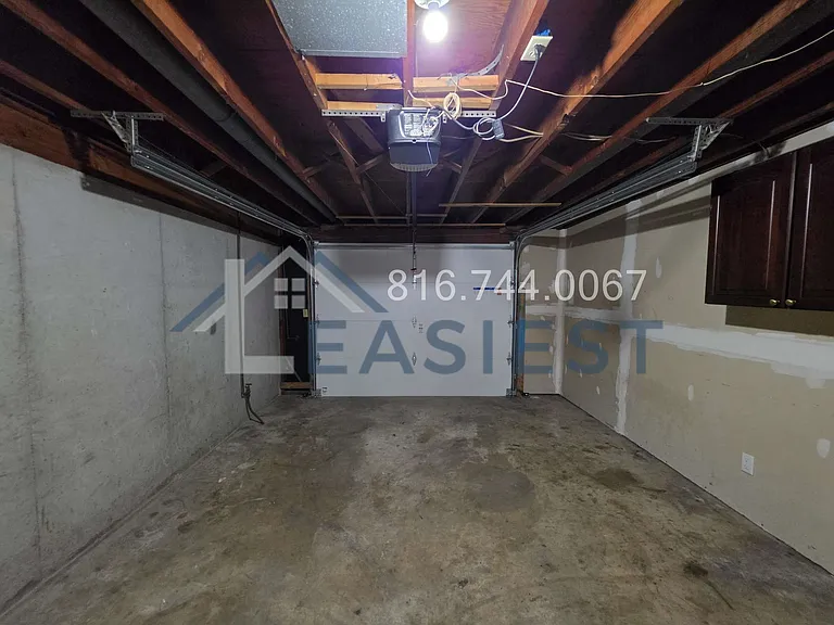 1005 NW Range St — Photo 18