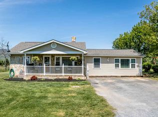 1115 Ramona Ave, Shenandoah, VA 22849