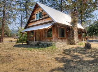 48964 Stagecoach Dr, Badger, CA 93603