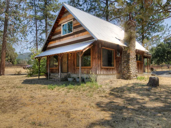 48964 Stagecoach Drive, Badger, CA 93603