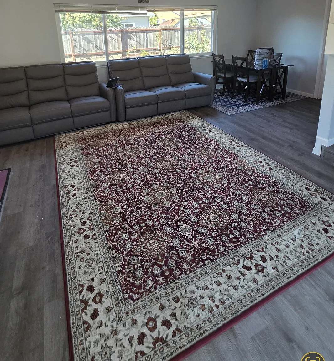3 bed, 1296 sqft, $4,000 — Photo 4
