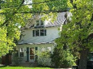 14 Locust Pl, Manhasset, NY 11030