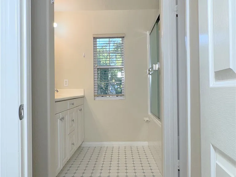 38 Gardenpath — Photo 25