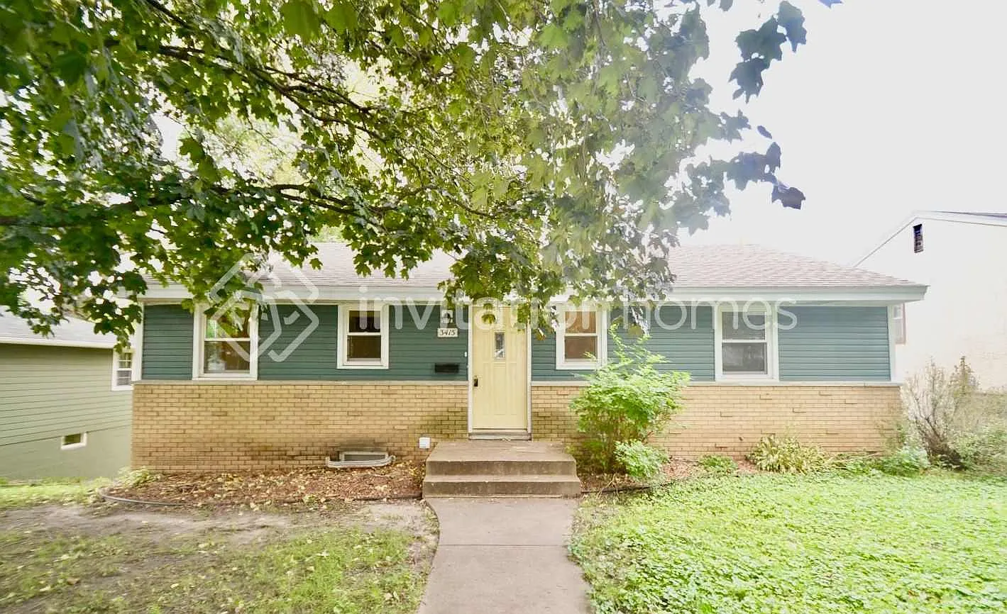 3415 Major Ave N Crystal, MN 55422 — Photo 1