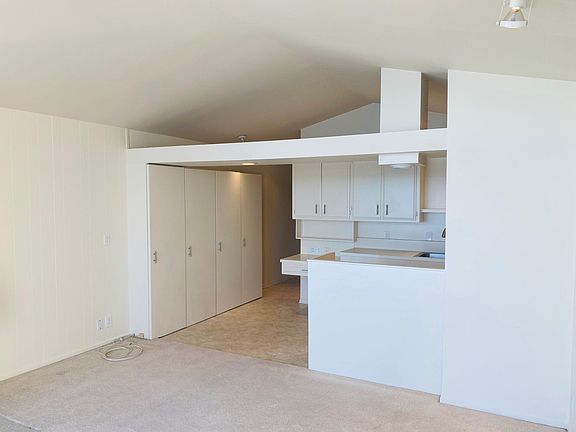 3rd image of 20710 Pacific Coast Hwy APT 7