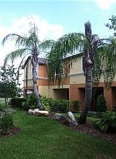 3rd image of 1241 Windsor Lake Cir