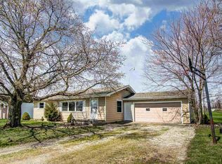 11591 E 450 S, Laotto, IN