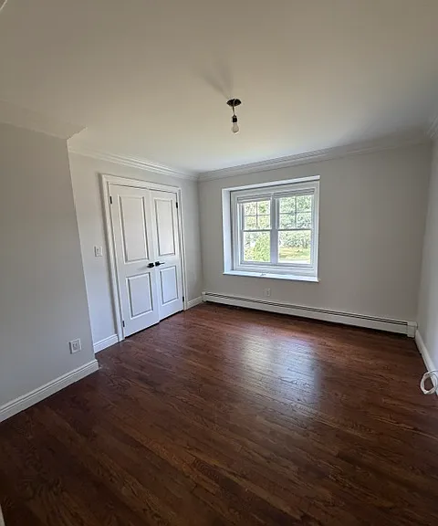 409 N Woodland St — Photo 5