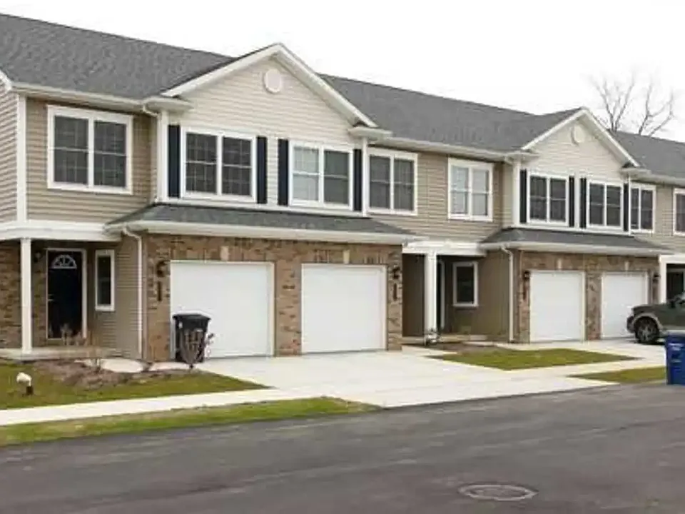 Windsong Townhomes