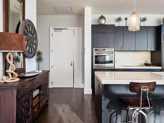 2nd image of 2200 Victory Ave APT 1905