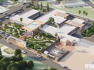 400 Plum St, Carmi, IL 62821