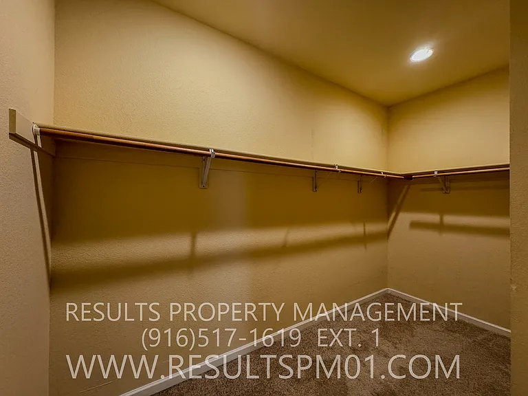 9121 Echo Point Pl — Photo 15