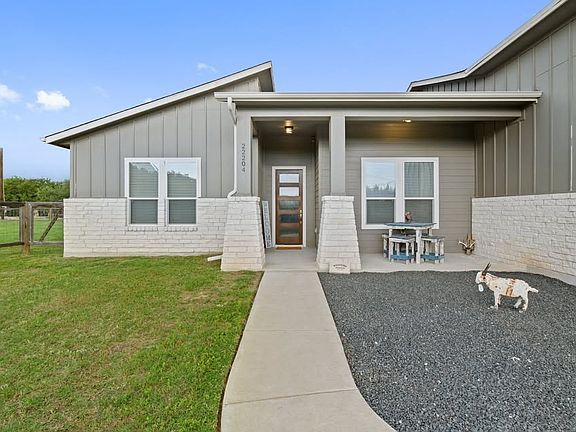 4th image of 22204 Kyle Dr