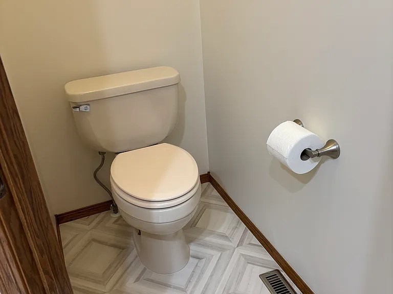 4172 N Oliver St — Photo 23
