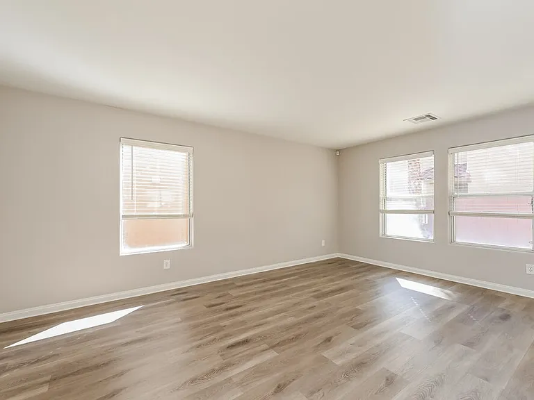 6171 Blue Rapids Ct — Photo 5