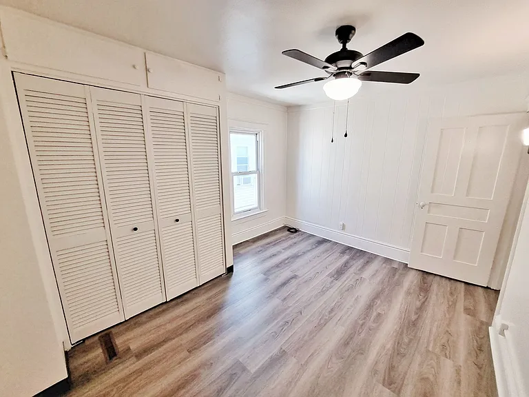 118 S Franklin St — Photo 19