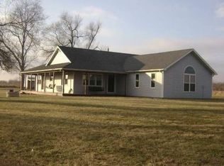 818 Rr 3, Vandalia, IL 62471