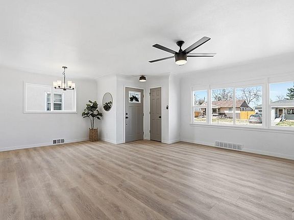 5th image of 3110 Woodland Ave