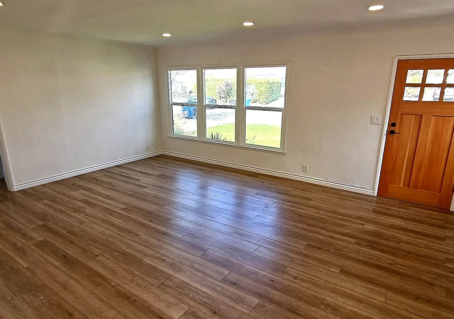6376 West 83rd Street - HW - 1 — Photo 4