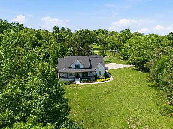 2nd image of 6000 Costello Farm Ln