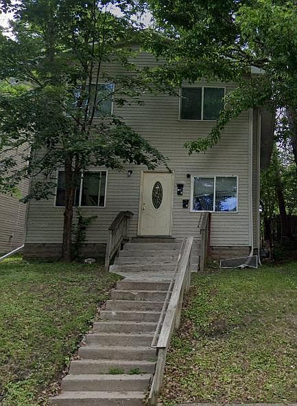 1st image of 3019 Fremont Ave N