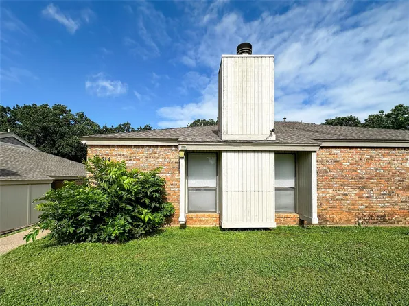 2514 Windy Pine Ln #2514, Arlington, TX 76015