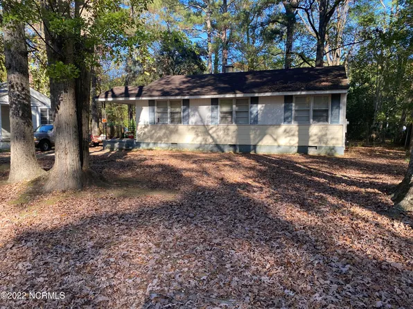 2213 Ivy Road, Kinston, NC 28501