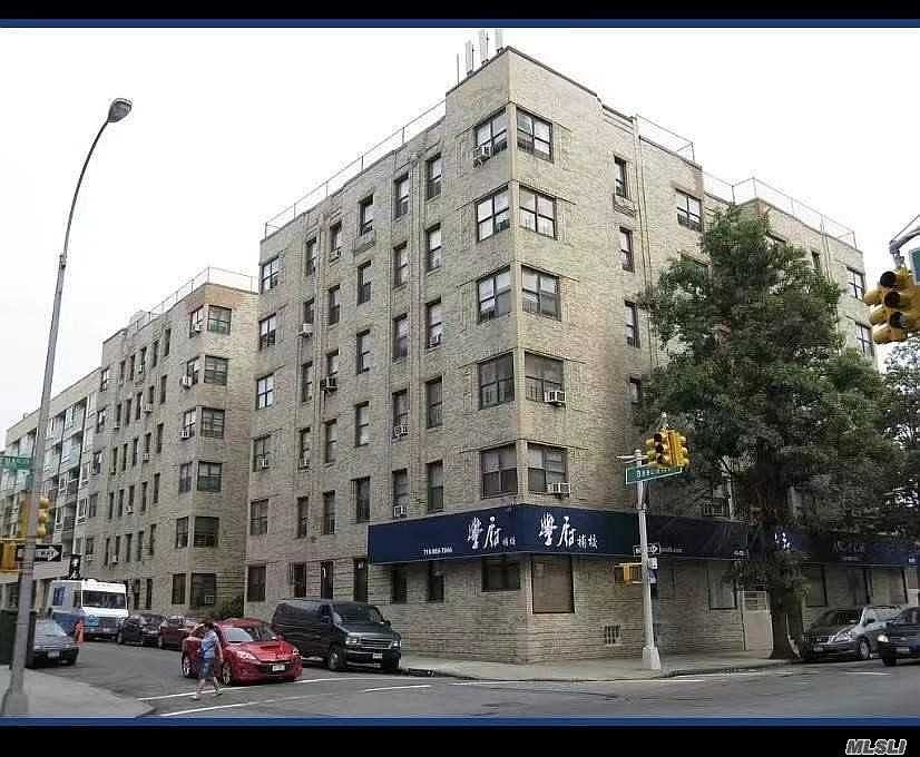 1st image of 4355 Kissena Blvd APT 6K
