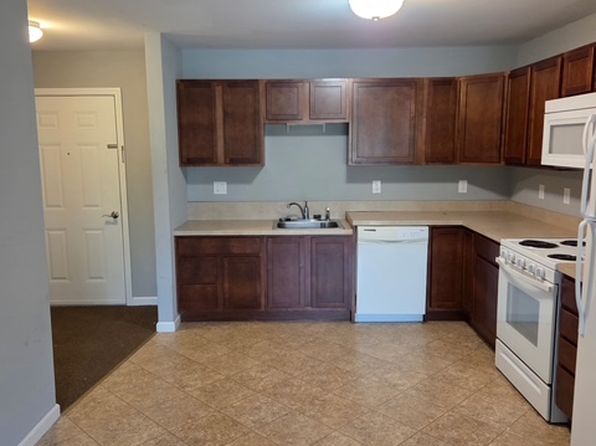 68 E Washington Ave APT 209