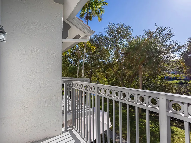 2044 Alta Meadows Ln #1809 — Photo 13