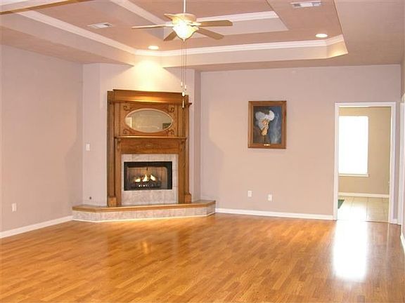 2nd image of 130 Walton Hill Ln