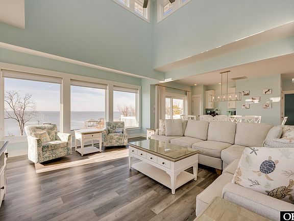 5th image of 984 Cruz Bay Court