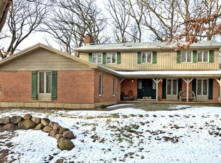 4219 Maine Trl, Crystal Lake, IL 60012
