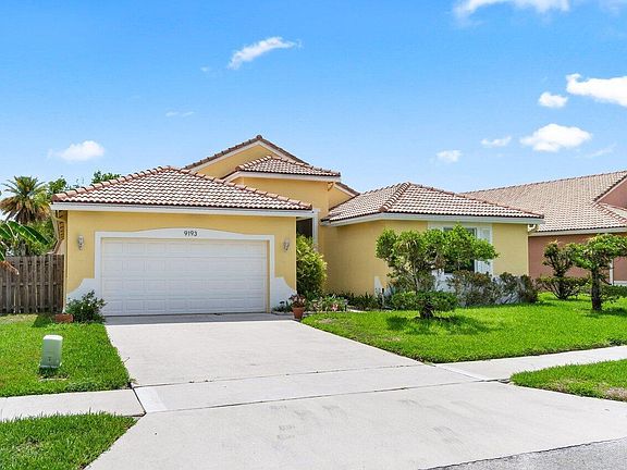 2nd image of 9193 Cove Point Cir