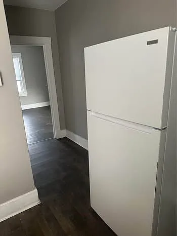 1 bed, $700 — Photo 1