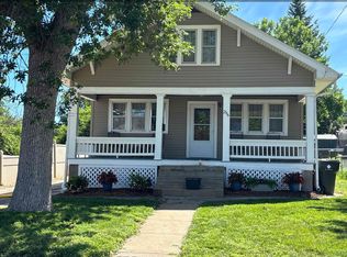 2116 S Paxton St, Sioux City, IA 51106